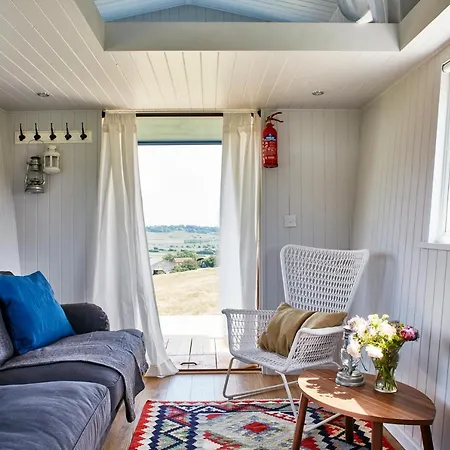 Extraordinary Huts Ltd Villa Rye Exterior photo