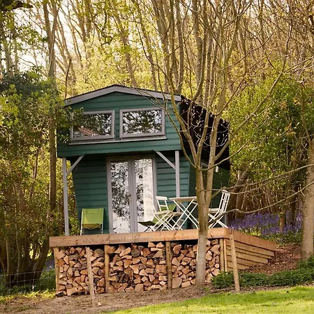 Extraordinary Huts Ltd Villa Rye Exterior photo