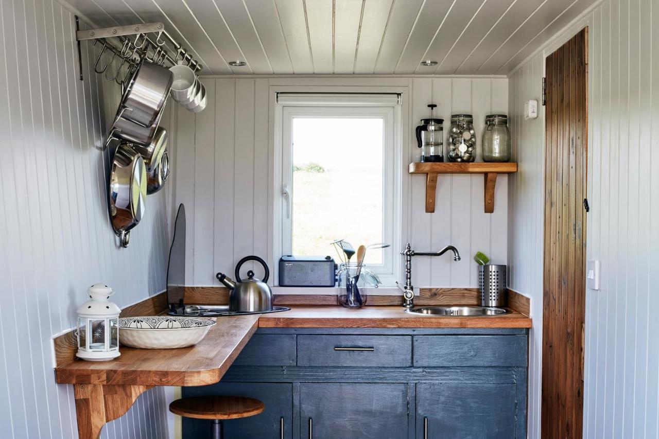 Extraordinary Huts Ltd Bauernhof Rye