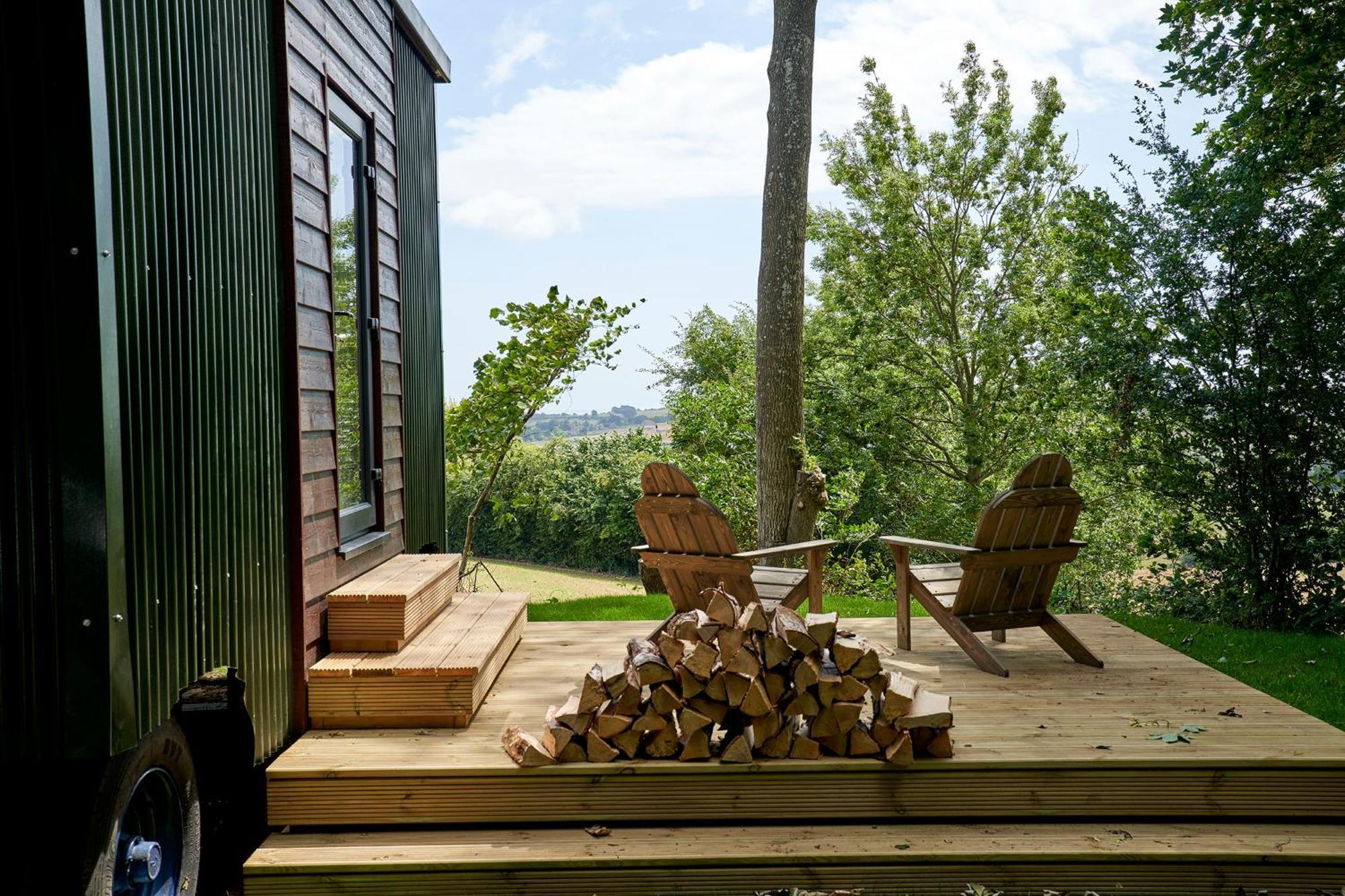 Extraordinary Huts Ltd Bauernhof Rye